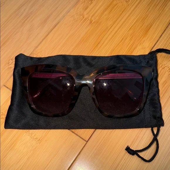 Diff Eyewear | Accessories | Diff Oversized Square  display picture 1